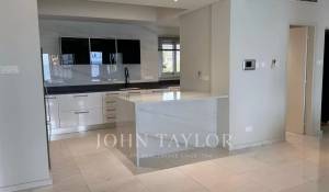 Alquiler Ático Germasogeia