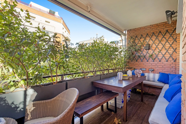 Terraza en esquina y amplitud sin igual en Doctor Fleming