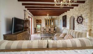 Alquiler por temporada Casa Cala Mastella