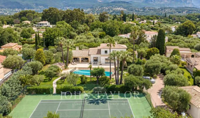 Alquiler por temporada Casa Valbonne