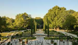 Alquiler por temporada Castillo Les Baux-de-Provence