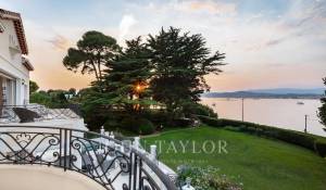 Alquiler por temporada Propiedad Antibes