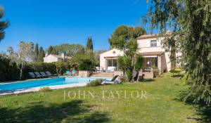 Alquiler por temporada Villa Antibes