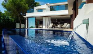 Alquiler por temporada Villa Cap Martinet