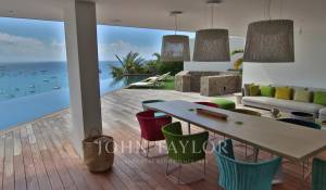 Alquiler por temporada Villa Corossol