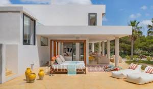 Alquiler por temporada Villa Es Calo