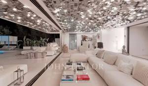 Alquiler por temporada Villa Es Cubells