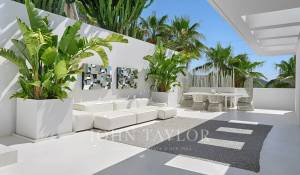 Alquiler por temporada Villa Es Cubells