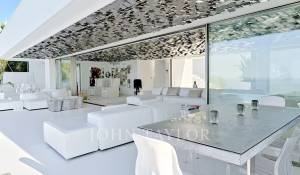 Alquiler por temporada Villa Es Cubells