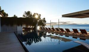 Alquiler por temporada Villa Es Cubells