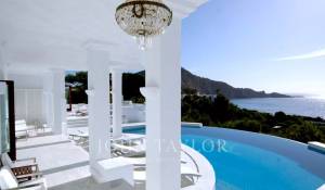 Alquiler por temporada Villa Port Roig