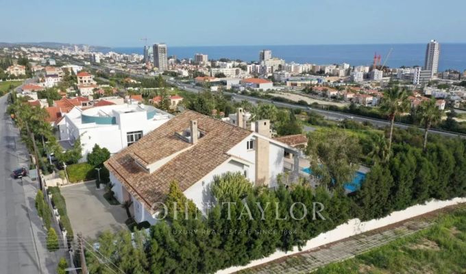 Alquiler Villa Mouttagiaka