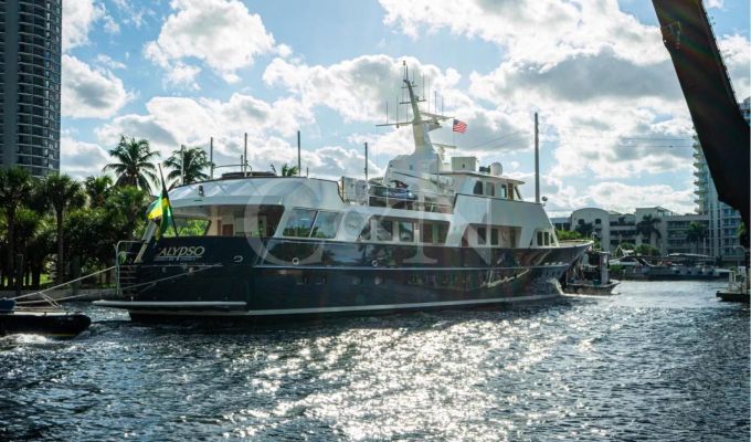 Alquiler Yate de motor 