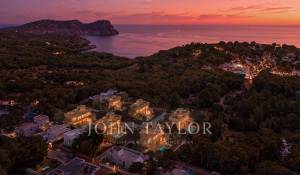 Nueva construcción Conjunto inmobiliario Cala Llenya