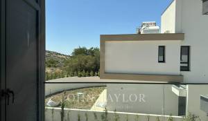 Nueva construcción Villa Agios Tychonas
