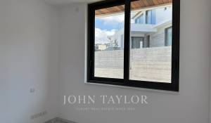 Nueva construcción Villa Agios Tychonas