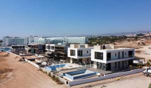 Nueva construcción Villa Chloraka