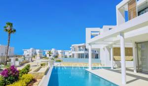 Nueva construcción Villa Peyia
