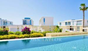 Nueva construcción Villa Peyia