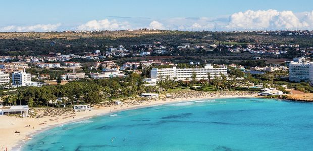 agencia inmobiliaria lujo CHIPRE