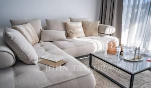 Venta Ático Mouttagiaka