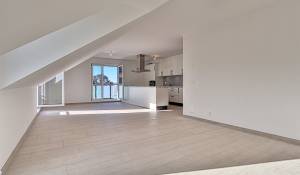 Venta Attic Rennaz