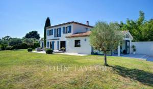 Venta Casa Éguilles