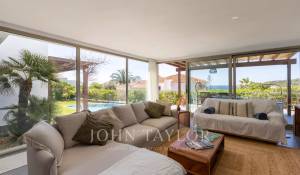 Venta Casa Es Canutells