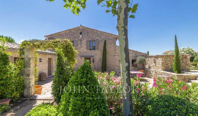 Venta Casa Gordes