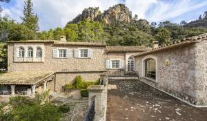 Venta Casa solariega Escorca