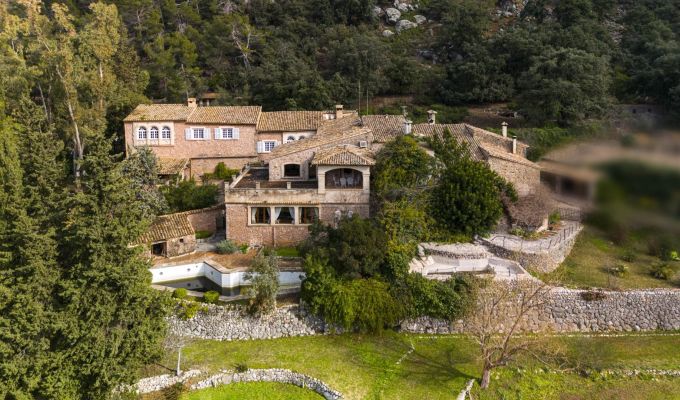 Venta Casa solariega Escorca