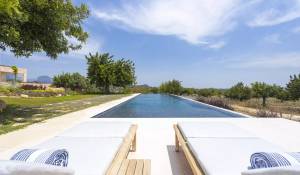 Venta Casa solariega Santa María del Camí