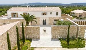 Venta Casa solariega Santa María del Camí