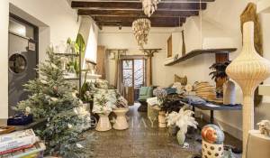 Venta Casa solariega Santa María del Camí