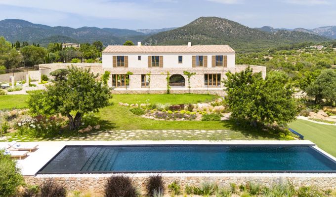 Venta Casa solariega Santa María del Camí
