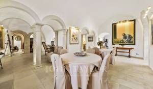 Venta Castillo Joucas