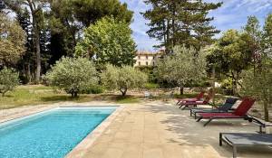 Venta Castillo Saint-Saturnin-lès-Apt