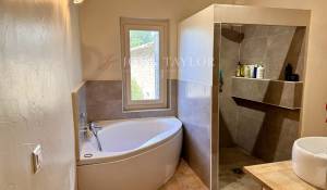 Venta Castillo Saint-Saturnin-lès-Apt