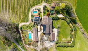 Venta Finca Bonnieux