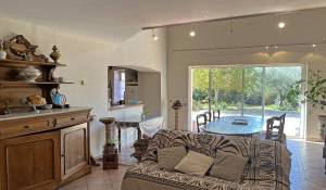 Venta Finca Roaix
