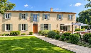 Venta Finca Saint-Rémy-de-Provence