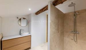 Venta Granja Entrechaux