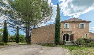 Venta Granja Saint-Saturnin-lès-Apt