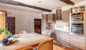 Venta Granja Saint-Saturnin-lès-Apt