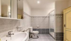 Venta Granja Saint-Saturnin-lès-Apt