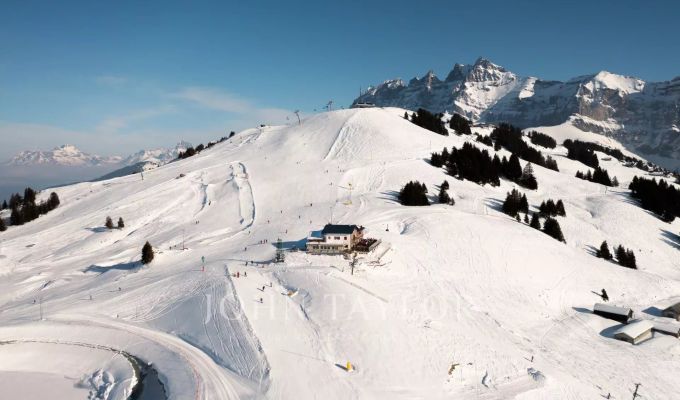 Venta Hotel Champéry
