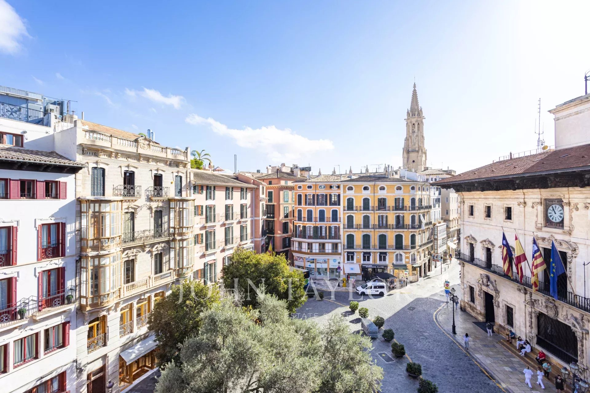 Property for Sale in Palma de Mallorca — photo 1
