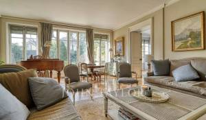 Venta Palacete Versailles