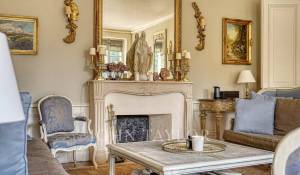 Venta Palacete Versailles