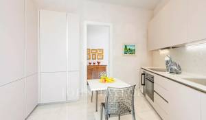 Venta Piso Menton